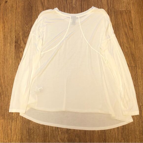Sweaty Betty Easy Peazy Long Sleeve Crew Neck Shirt Top in Lily White Size XS - Picture 10 of 15